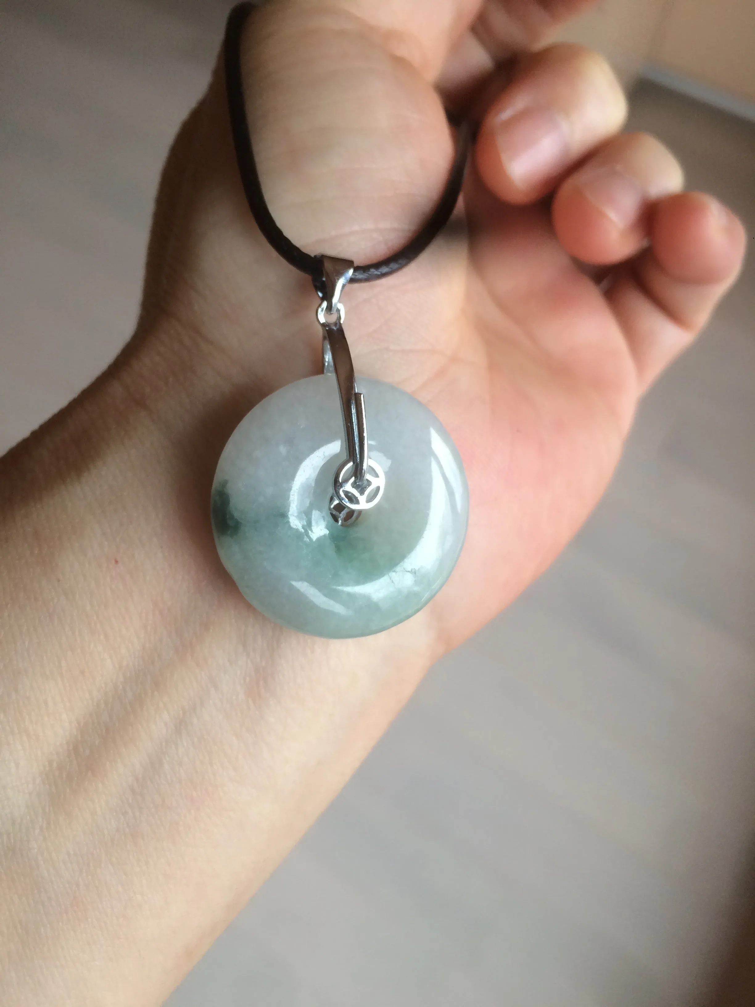 25.4/6.2mm 100% Natural icy watery green/white with green floating flowers jadeite Jade Safety Guardian Button(donut) Pendant/worry stone BF46