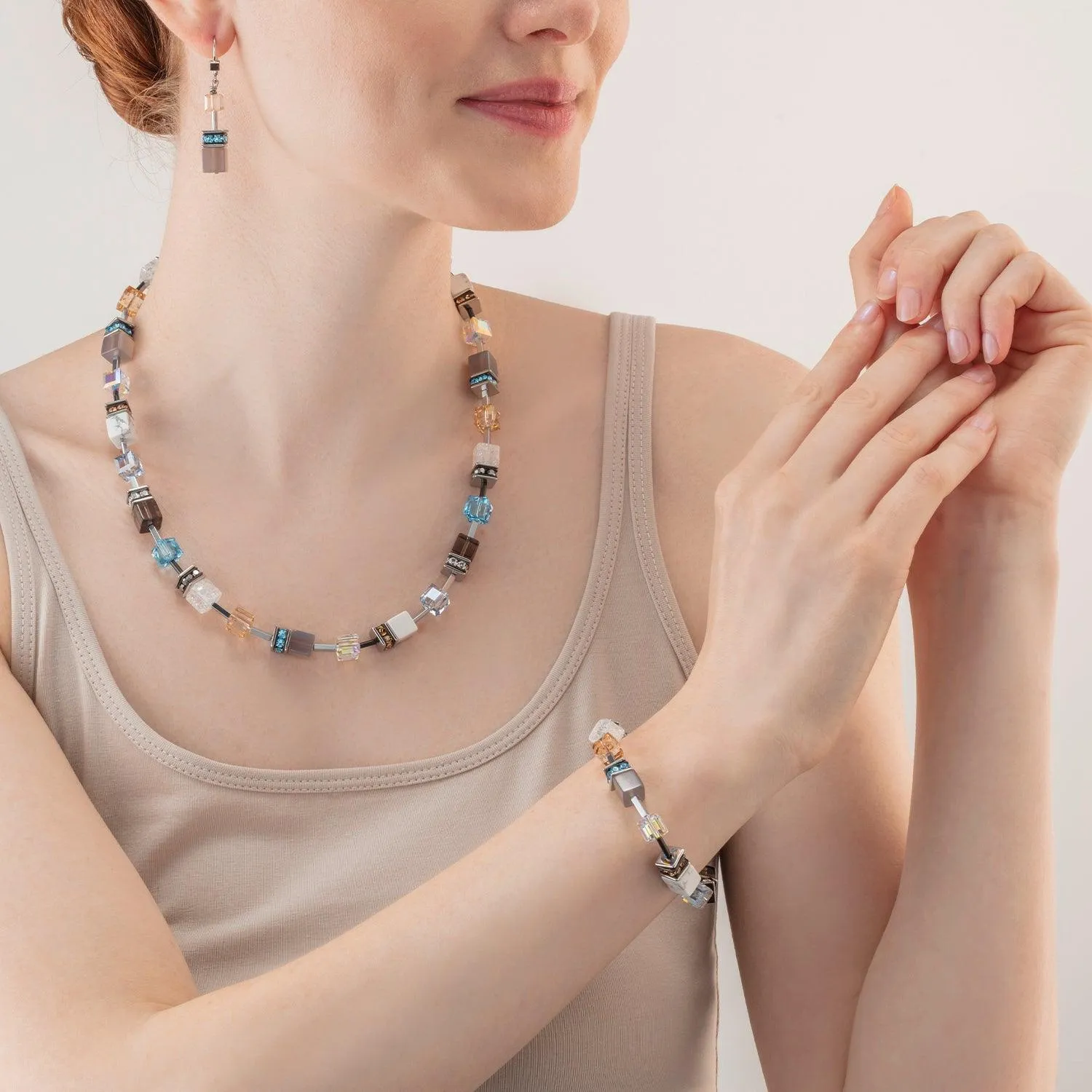 Coeur De Lion Aqua-Beige Iconic GeoCUBE® Necklace