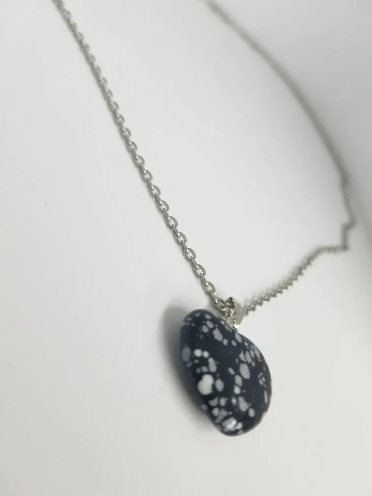 Cut Quartz Speckled Heart Pendant Necklace