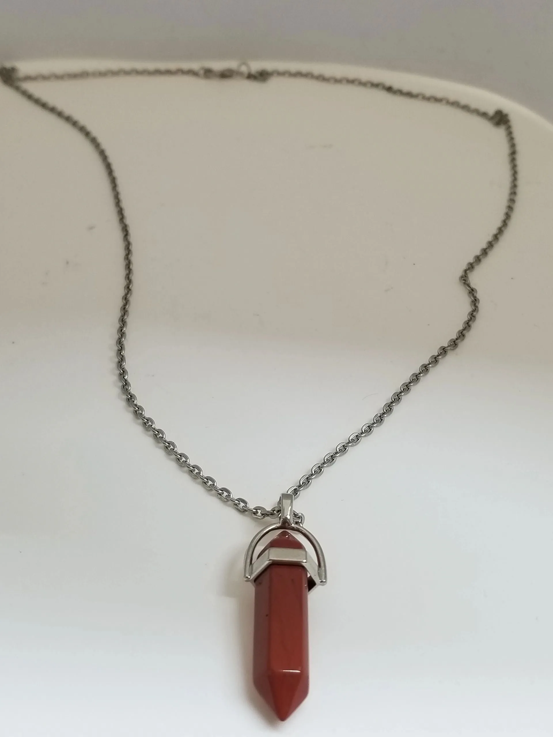 Cut Stone Pendant Necklace Red