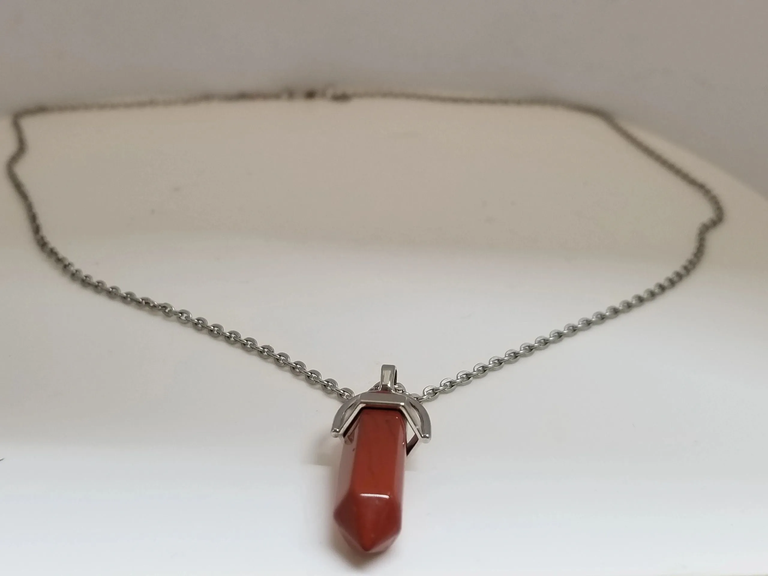 Cut Stone Pendant Necklace Red