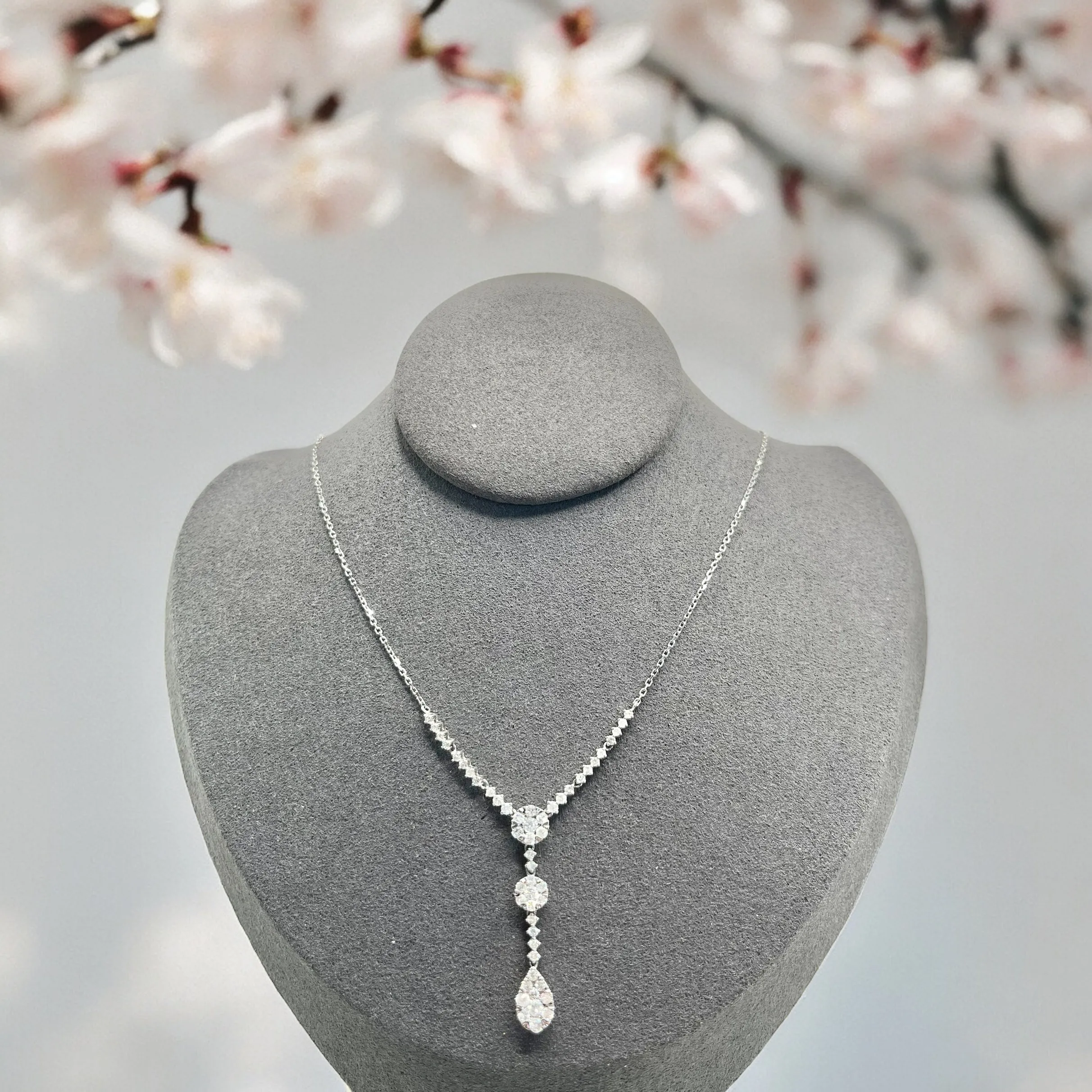 HENRIETTA DIAMOND NECKLACE