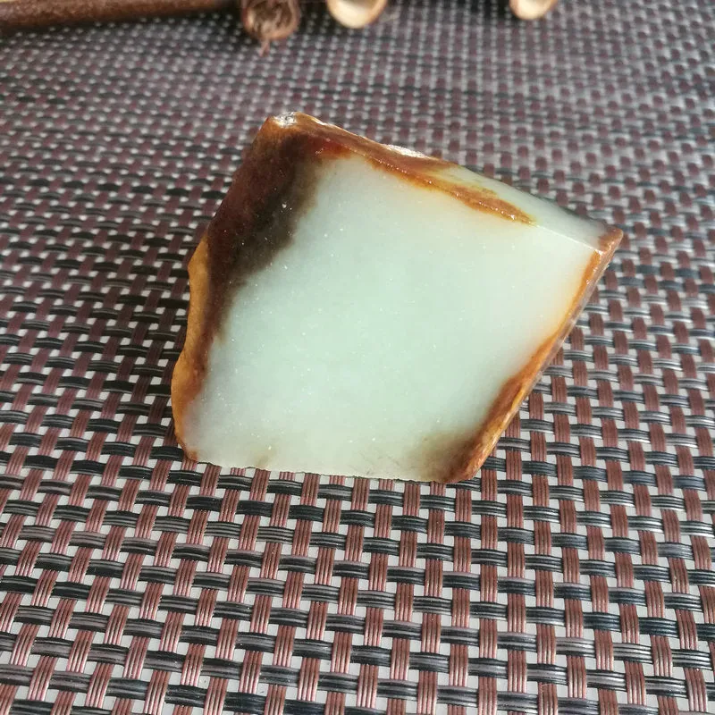 Natural Hetian Jade Rough Nephrite Raw (161g, 5.3X4.9X3.5cm)