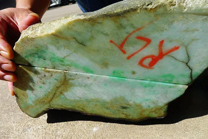 Natural Jade Rough Jadeite Raw 24kg