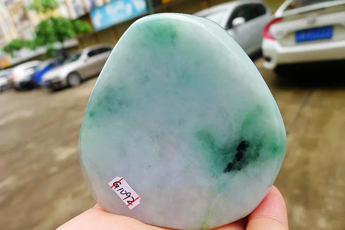 Natural Jade Rough Jadeite Raw (266g,7.6X7.2X2.2cm)