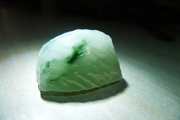 Natural Jade Rough Jadeite Raw (26g,2.9X2.8X1.65cm)