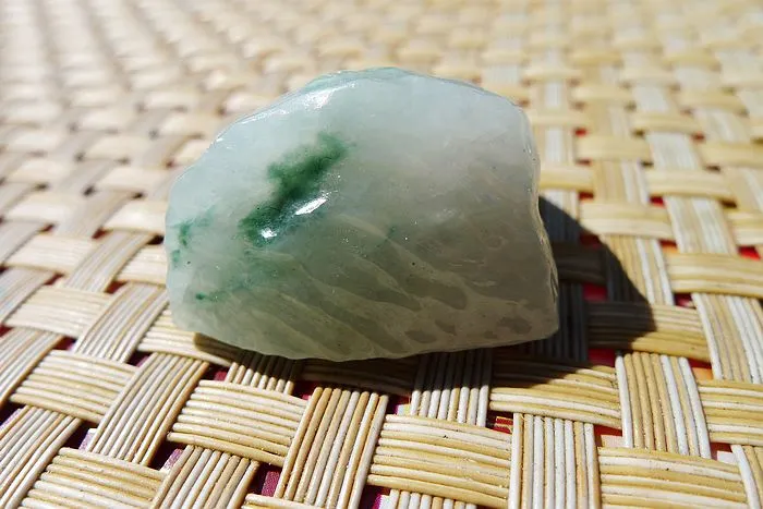 Natural Jade Rough Jadeite Raw (26g,2.9X2.8X1.65cm)