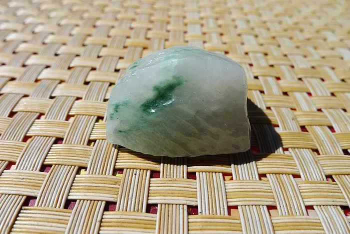 Natural Jade Rough Jadeite Raw (26g,2.9X2.8X1.65cm)