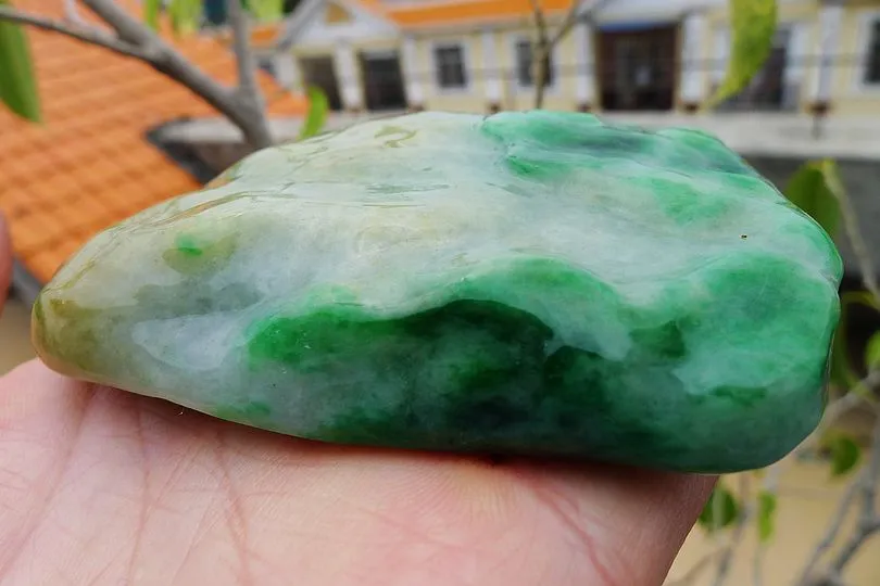 Natural Jade Rough Jadeite Raw (276g,8.4X8.4X2.2cm)