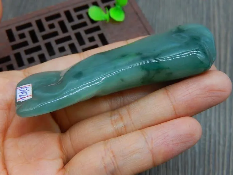 Natural Jade Rough Jadeite Raw (59g, 79X28X14mm)