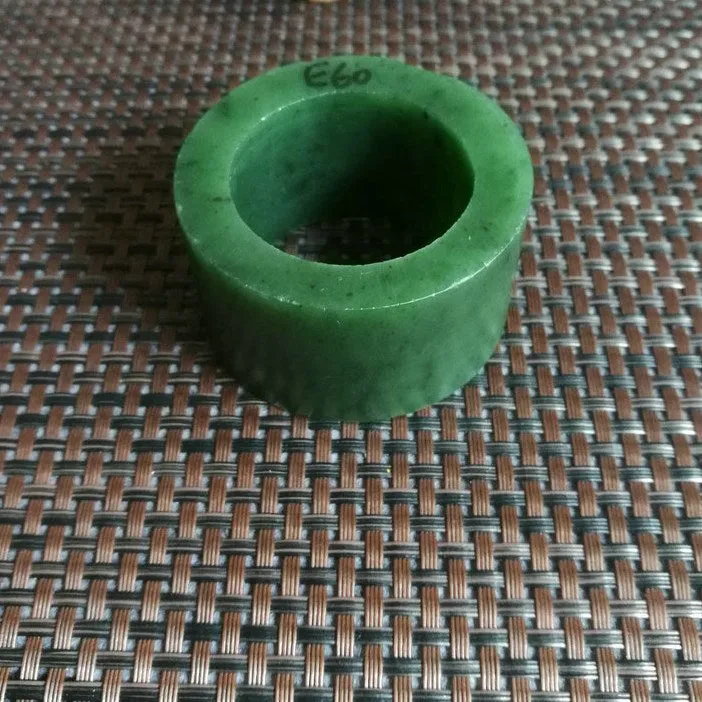 Natural Kunlun Jade Rough Nephrite Raw (113g,5.6X3cm)