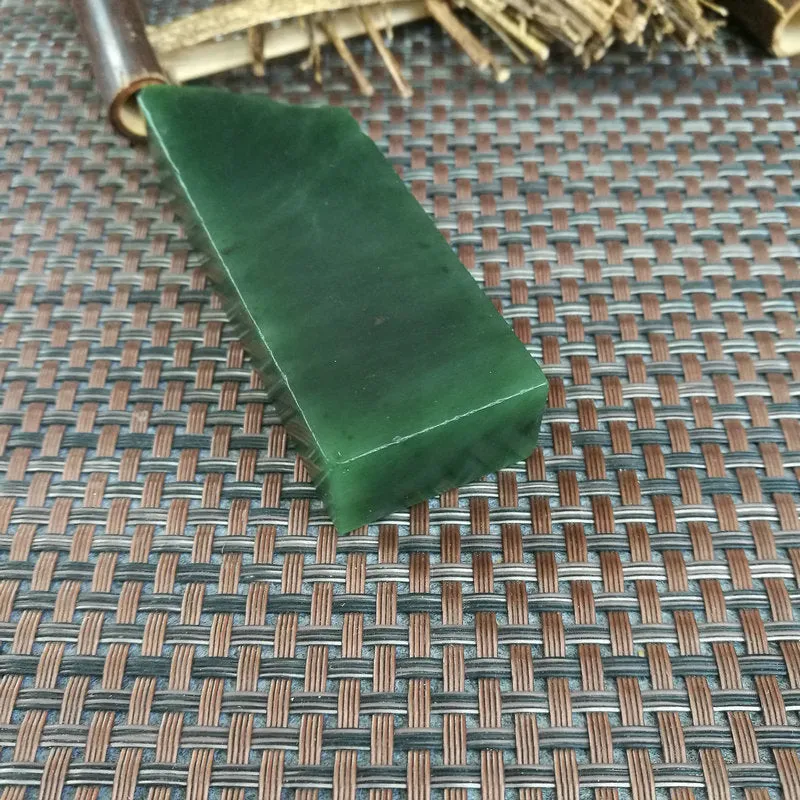 Natural Kunlun Jade Rough Nephrite Raw (122g,8X3X1.8cm)