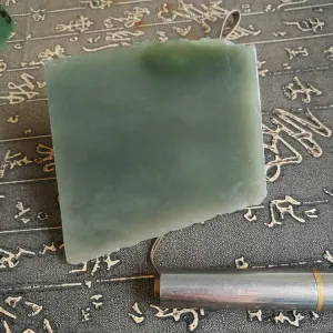 Natural Kunlun Jade Rough Nephrite Raw (320g, 8.5X7X3cm)