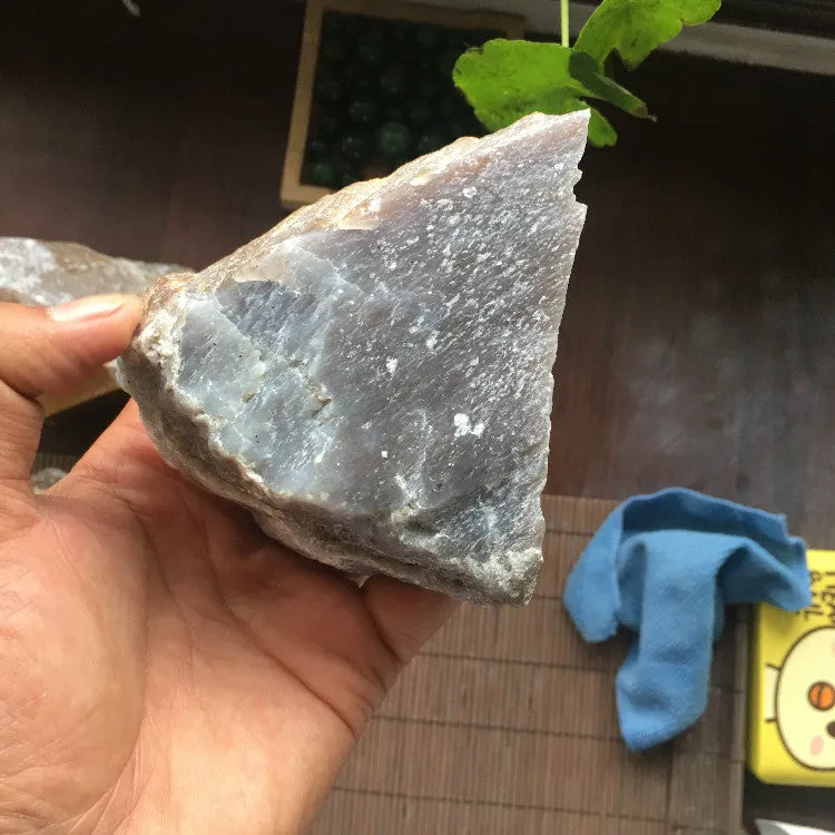 Natural Kunlun Jade Rough Nephrite Raw (500g, 11X6X3.5cm)