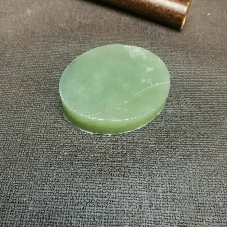 Natural Kunlun Jade Rough Nephrite Raw (51g, 5x4x1.2cm)