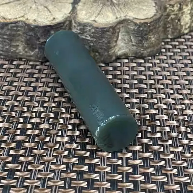 Natural Kunlun Jade Rough Nephrite Raw (60g,7.2X1.8cm)