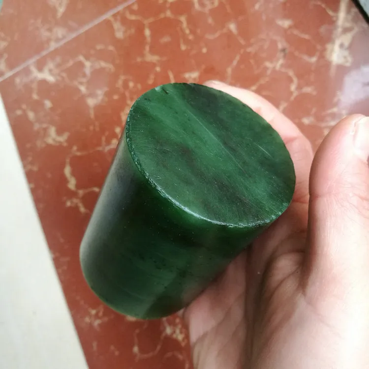 Natural Kunlun Jade Rough Nephrite Raw (655g, 8.3X5.9cm)