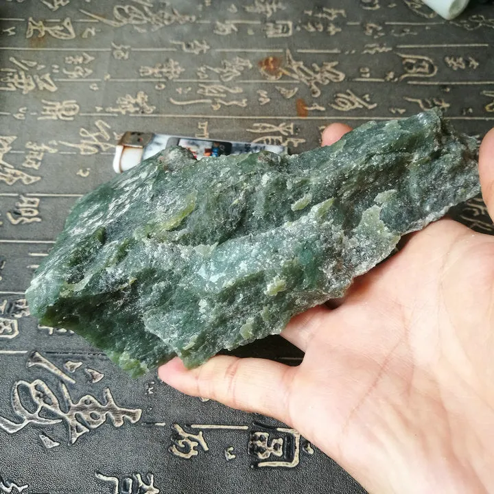 Natural Kunlun Jade Rough Nephrite Raw (674g, 13X8X3.5cm)