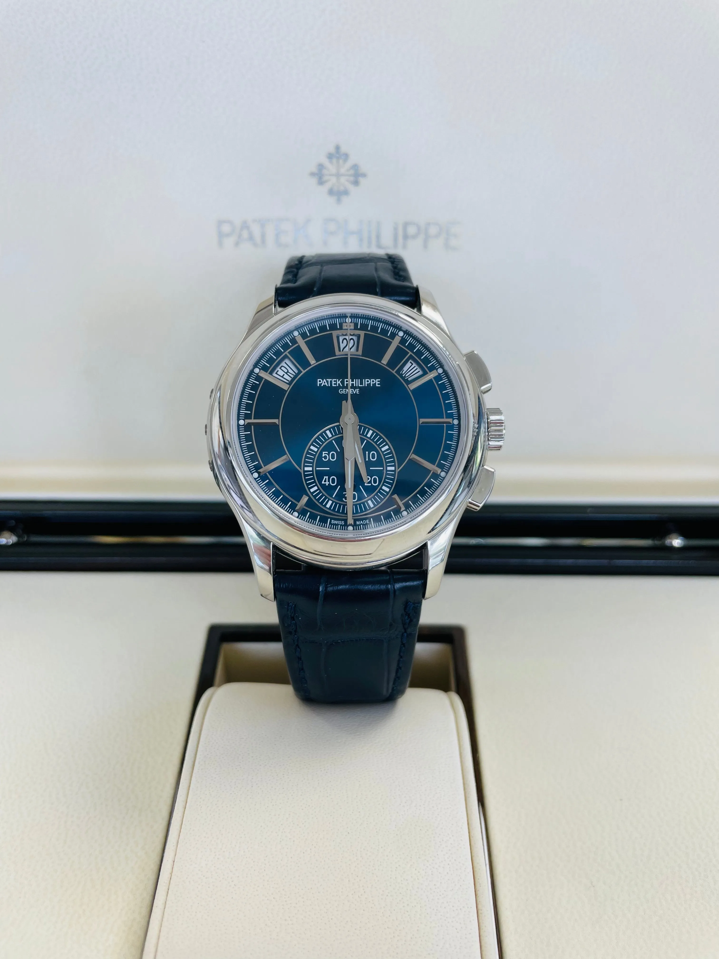 Patek Philippe COMPLICATIONS Annual Calendar Platinum Chrono 5905P Blue 2020 B/P