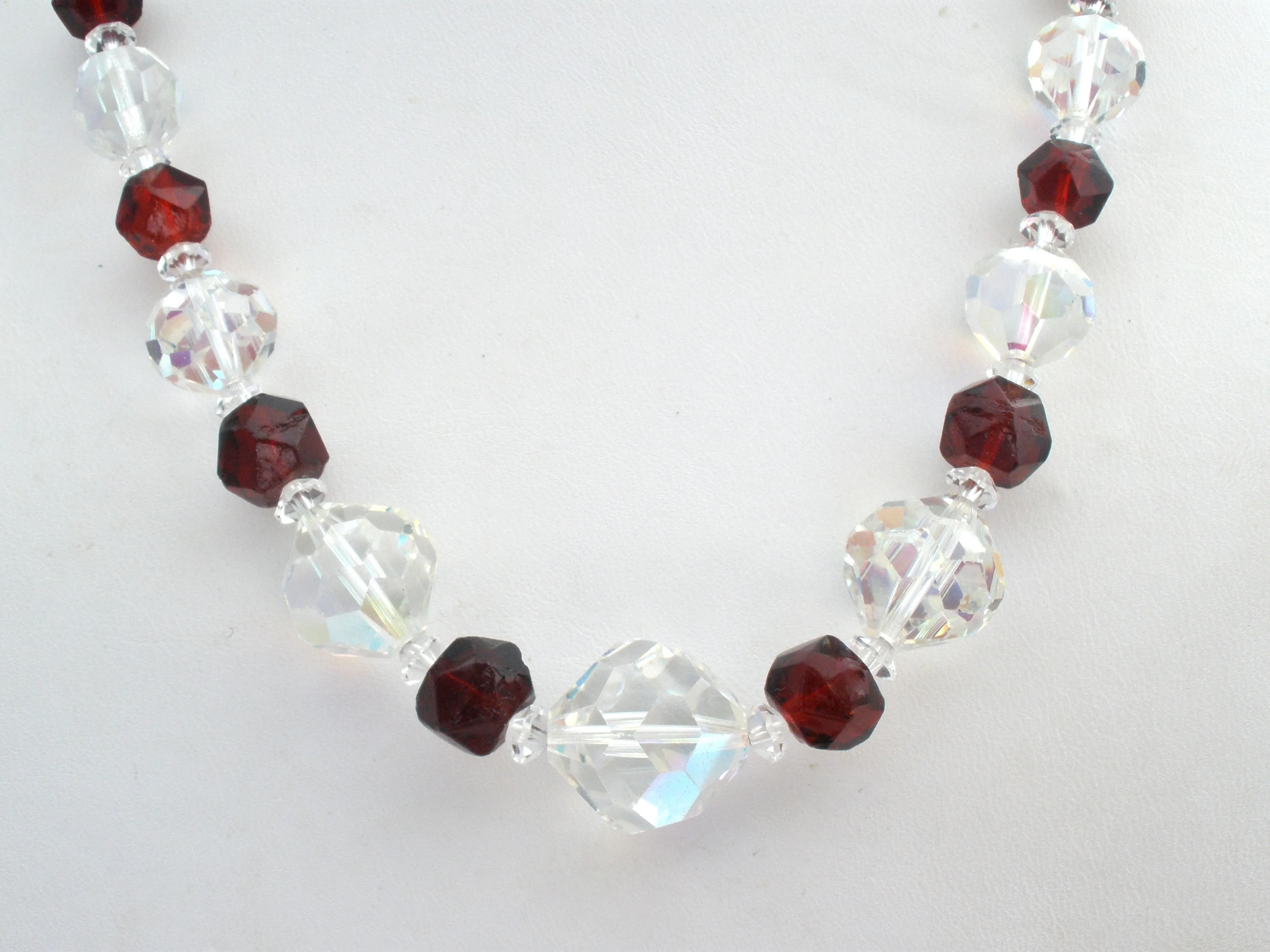 Red & Clear Glass Bead Necklace Vintage  21"