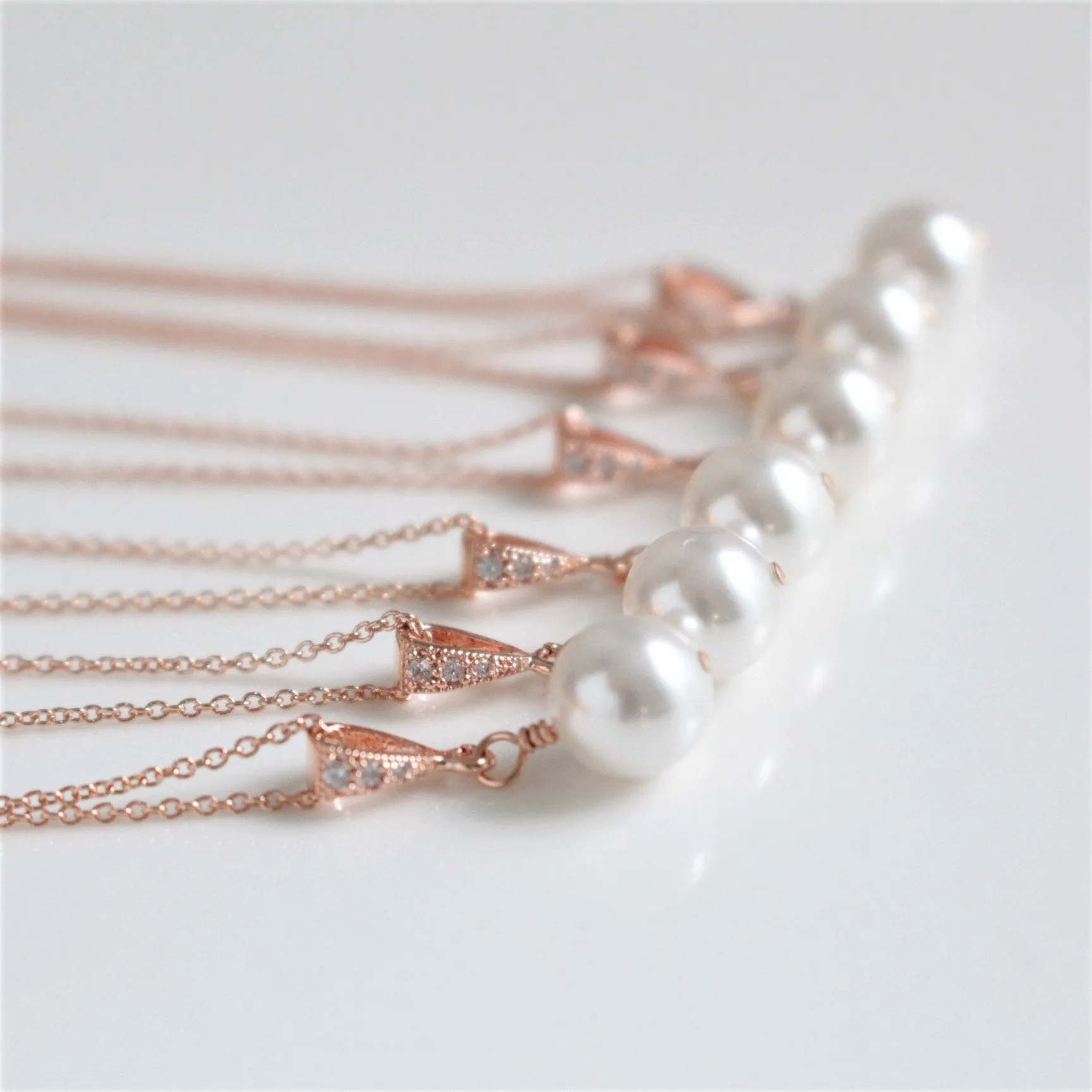 Rose Gold Pearl Necklace