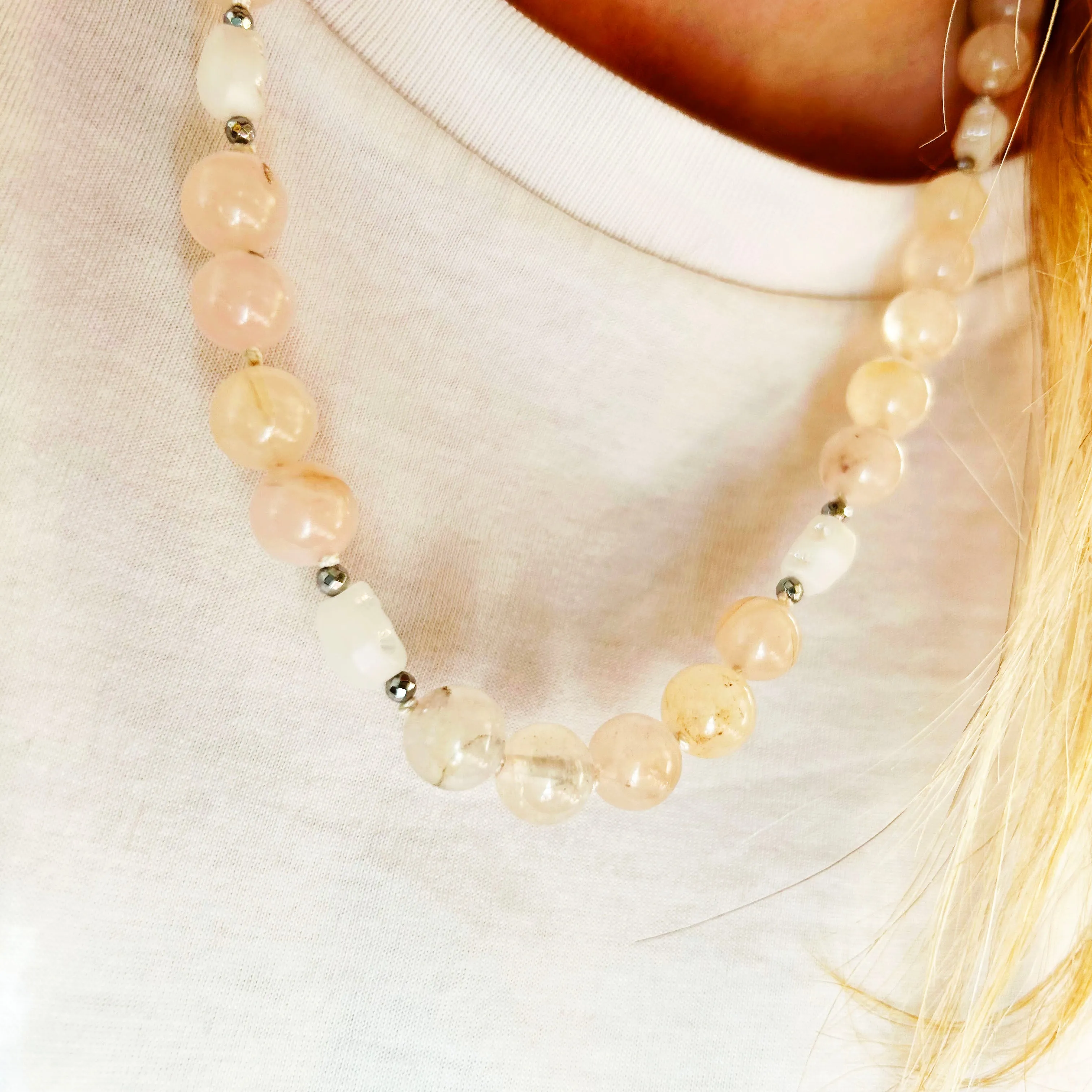 Rose Quartz & Skulls | Necklace