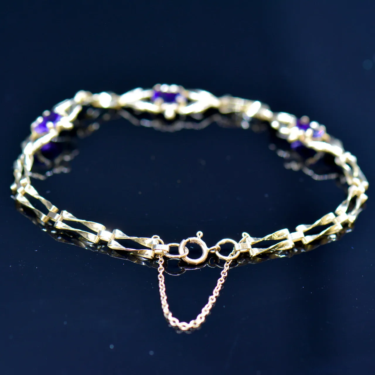 Vintage 9CT Yellow Gold Amethyst Art Nouveau Style Gate Bracelet