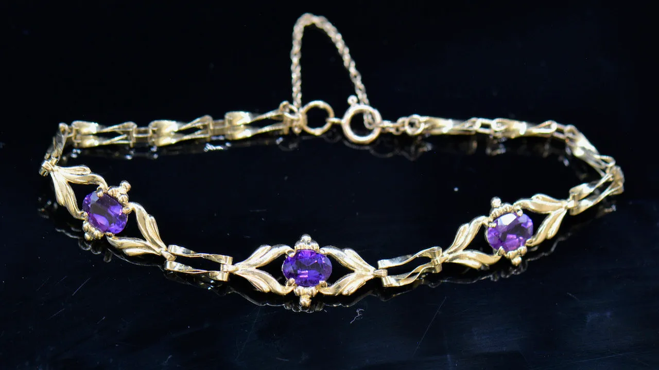 Vintage 9CT Yellow Gold Amethyst Art Nouveau Style Gate Bracelet