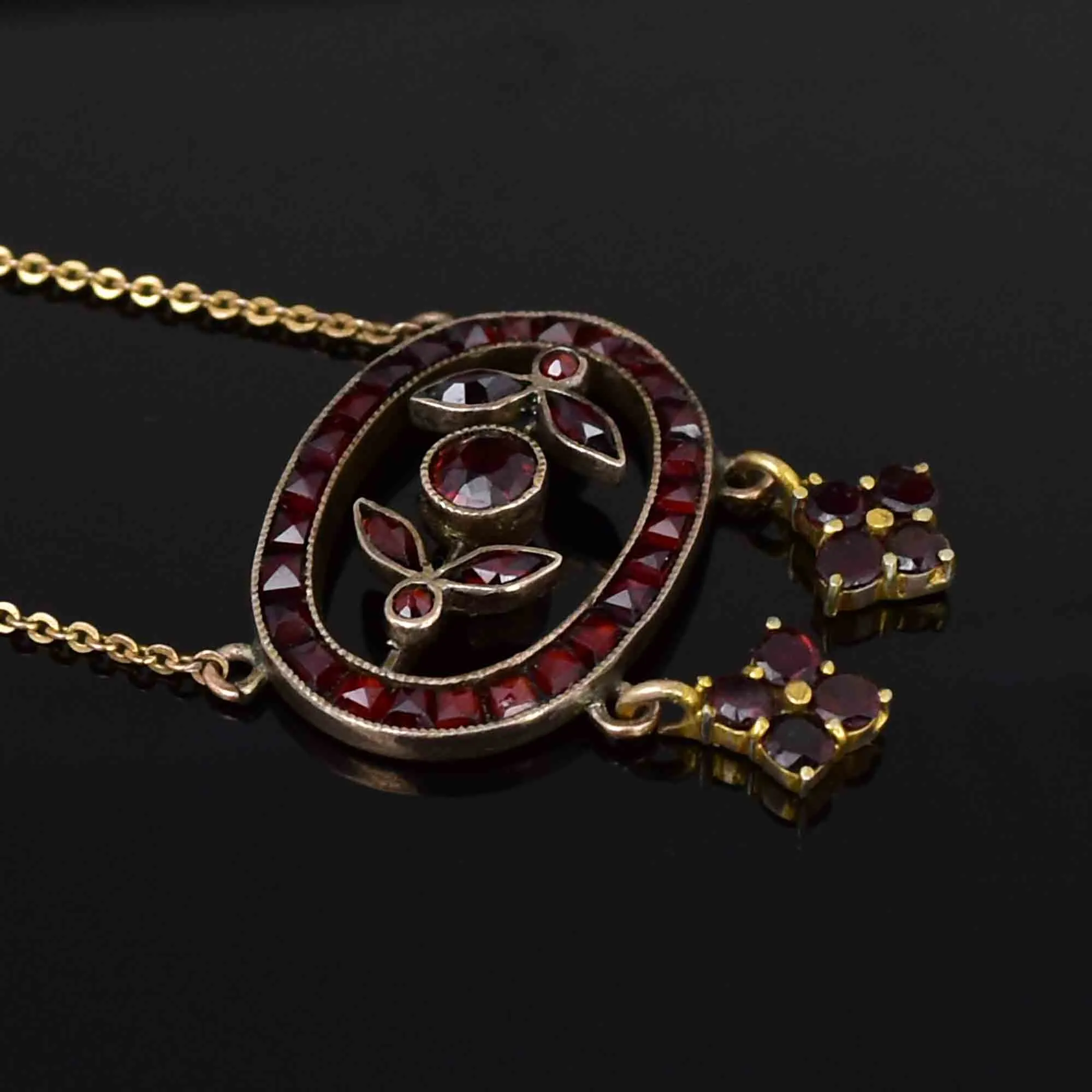 Vintage Victorian Style Floral Bohemian Garnet Necklace